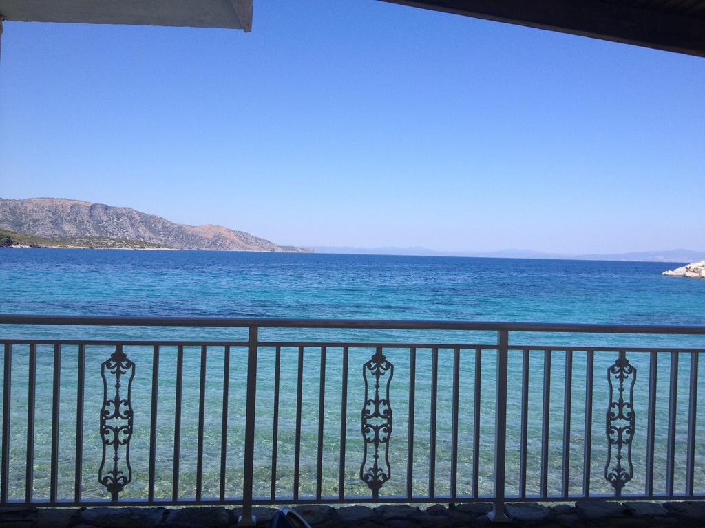 Villa Glyfos Kerveli الغرفة الصورة